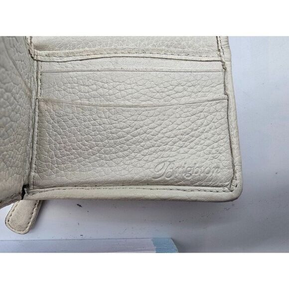 Brighton White Leather Floral Embossed Womens Wallet With Heart Detail & Multipl - Picture 5 of 7